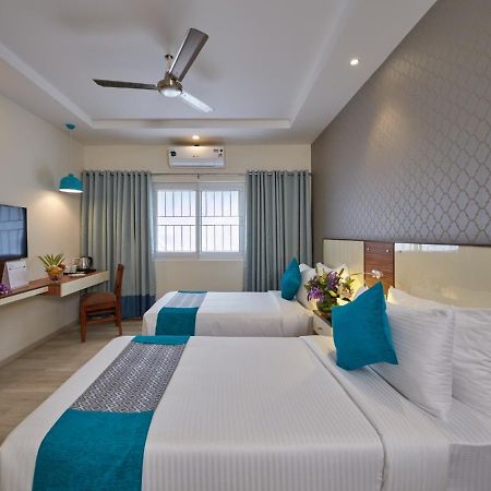 Regenta Inn Indiranagar By Royal Orchid Hotels Bangalore Esterno foto