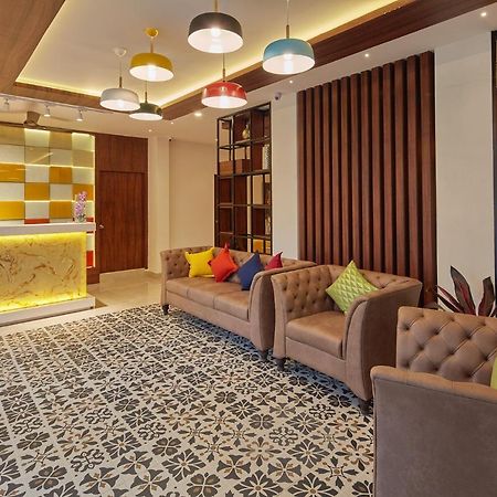 Regenta Inn Indiranagar By Royal Orchid Hotels Bangalore Esterno foto