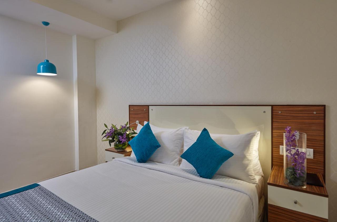 Regenta Inn Indiranagar By Royal Orchid Hotels Bangalore Esterno foto
